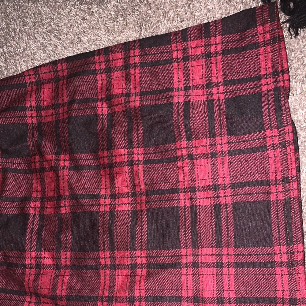 Plaid skirt
